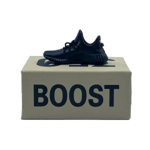 Yeezy 350 V2 Black Red – Mini Scarpe da Collezione