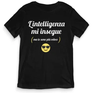 TeesBlitz tee125 – T-Shirt divertente – L’Intelligenza mi insegue TeesBlitz tee125 – T-Shirt divertente – L’Intelligenza mi insegue