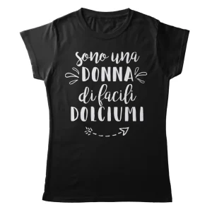 TeesBlitz T-Shirt divertente – Sono una donna di facili dolciumi – tee21-001 TeesBlitz T-Shirt divertente – Sono una donna di facili dolciumi – tee21-001