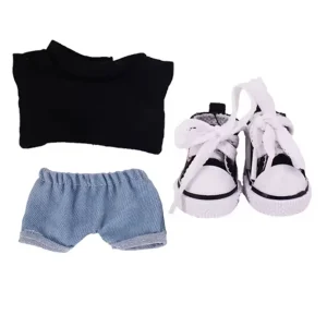 Set T-Shirt Nera, Jeans e Scarpe Nera per Labubu (17 cm) Set T-Shirt Nera, Jeans e Scarpe Nera per Labubu (17 cm)