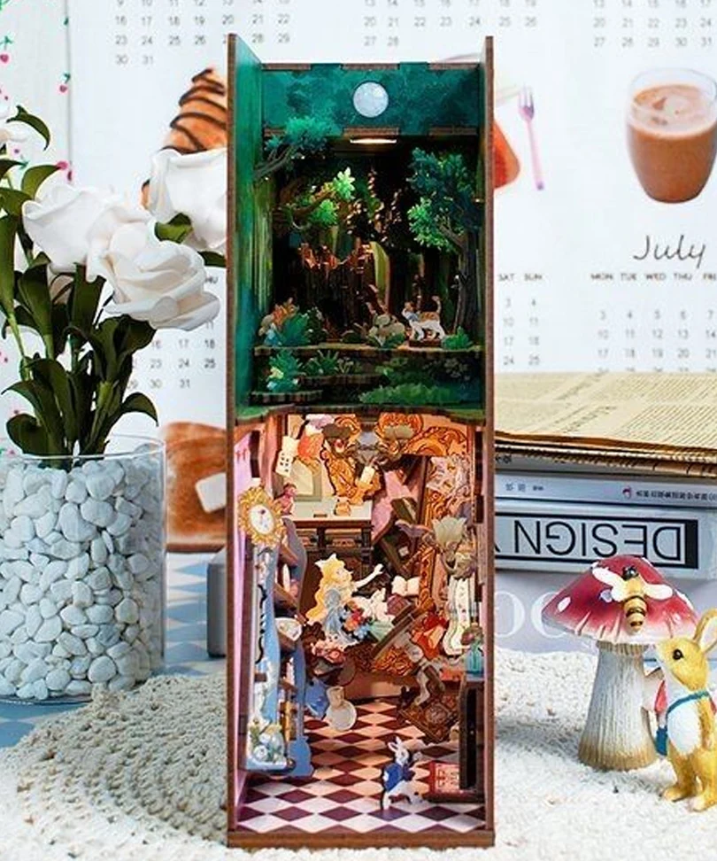 Book Nook - Alice in Wonderland - immagine 2