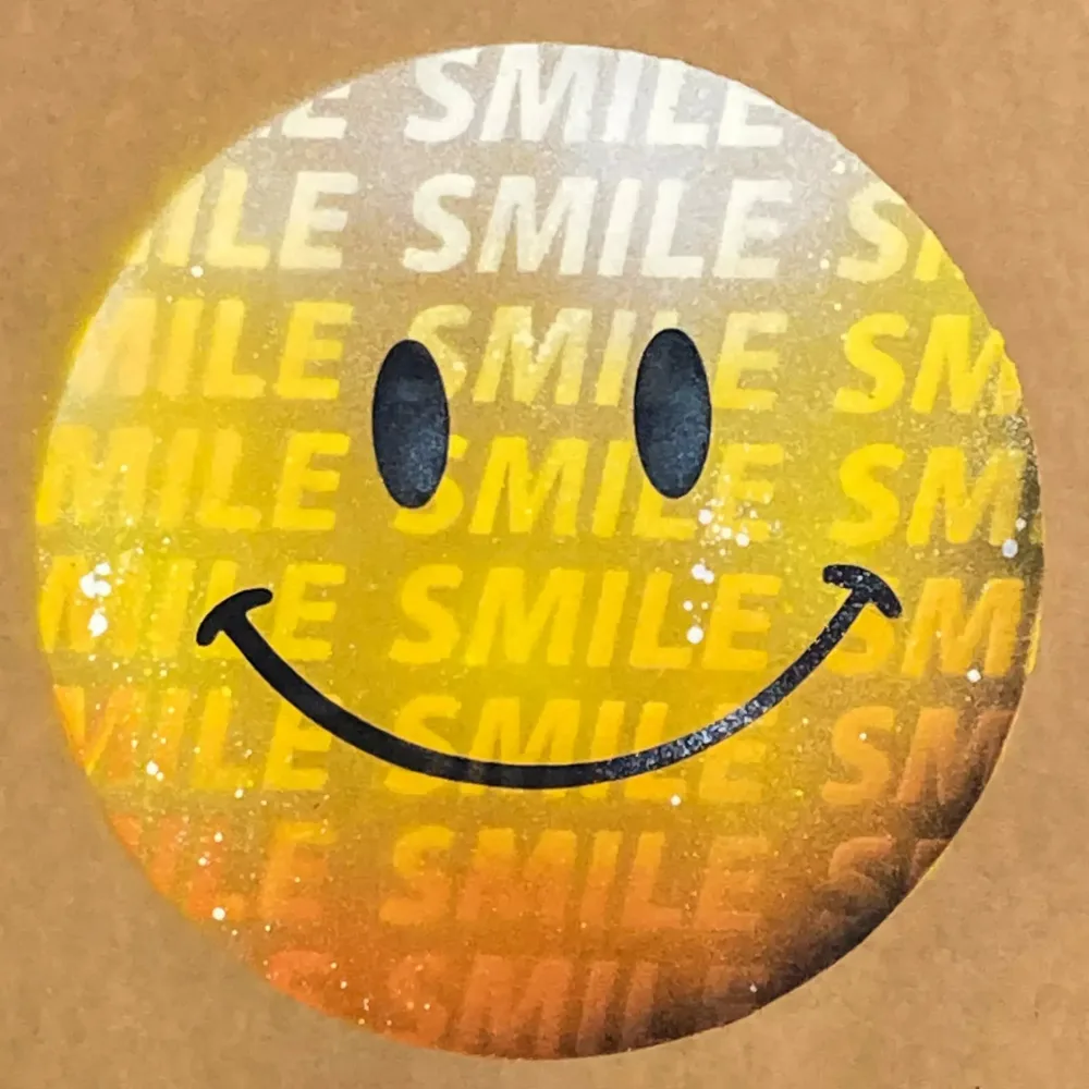 SMILE CARDBOARD EDITION - immagine 2