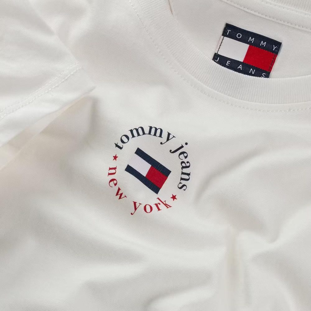 Tommy Hilfiger T Shirt Donna Slim Ess Logo 2 - immagine 3