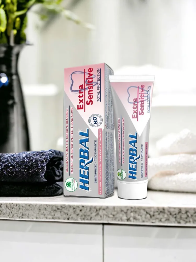 DENTIFRICIO EXTRA SENSITIVE Sollievo a Denti e Gengive Sensibili