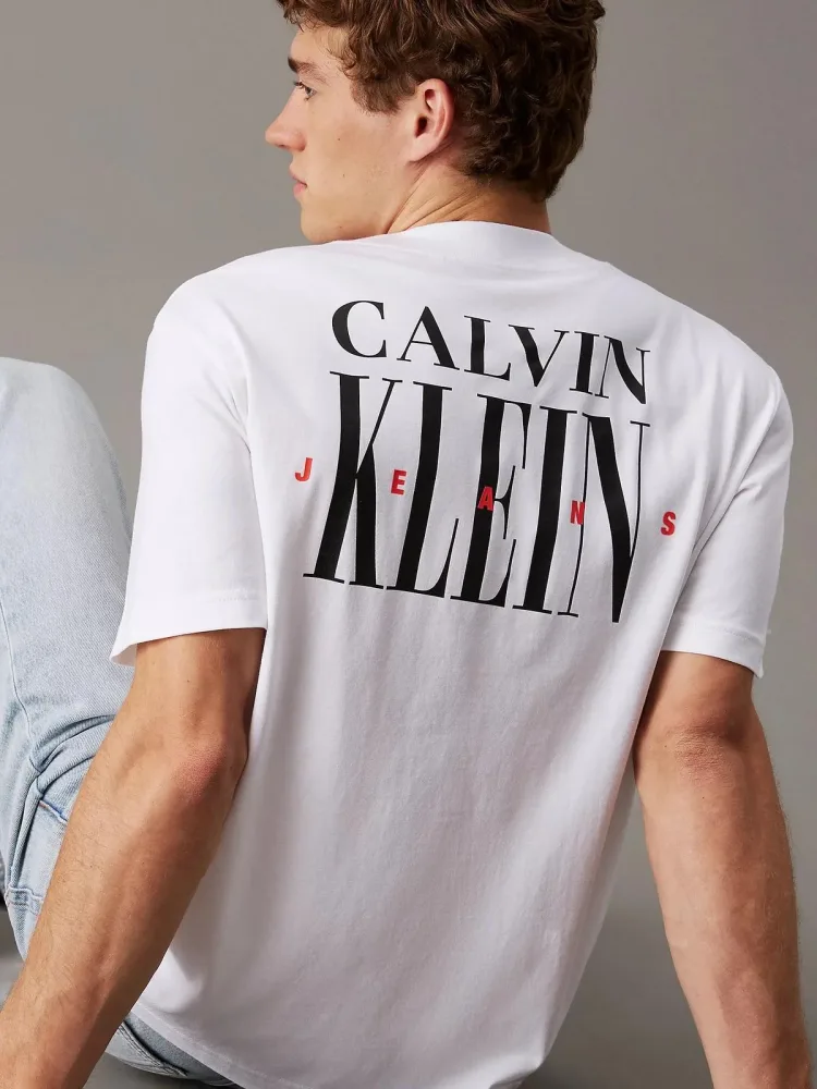 Calvin Klein T Shirt Uomo Serif Font Graphic - immagine 3