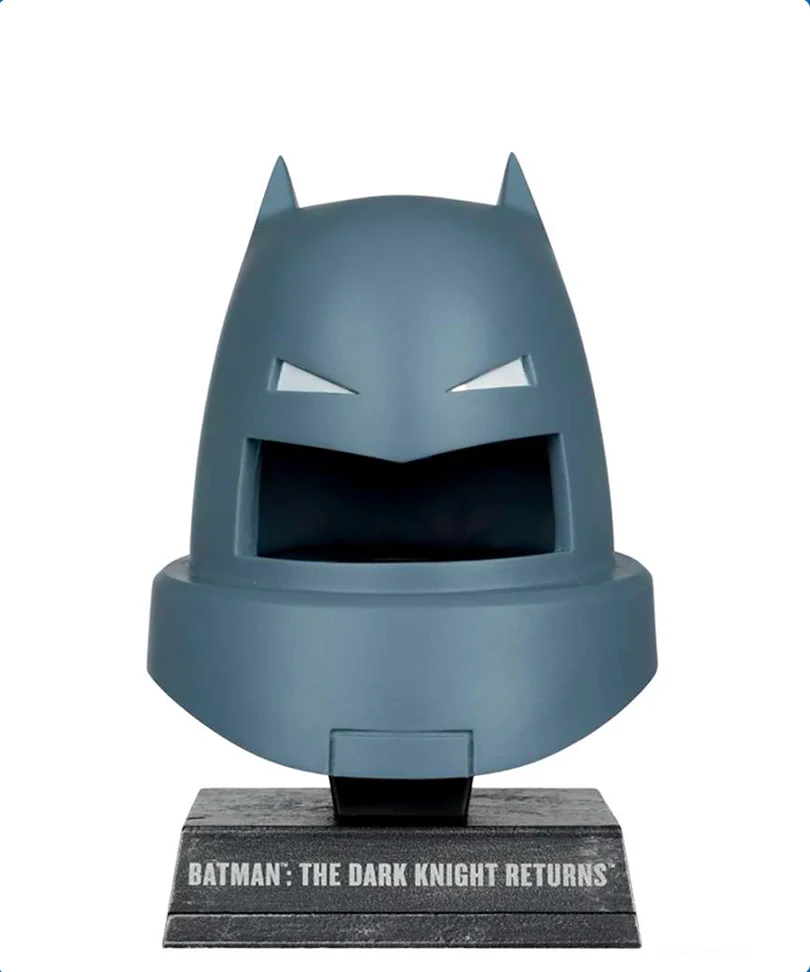 DC Direct Batman 1:3 Cowl Prop Replica Armored Batman (Dark Knight Returns) - immagine 3