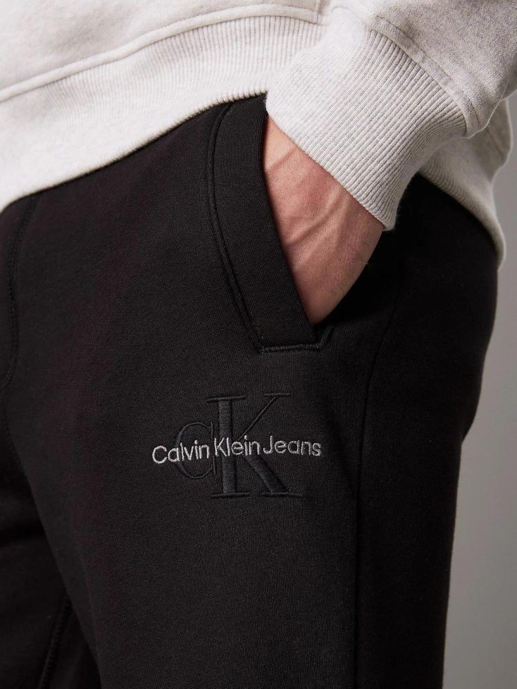 Calvin Klein Pantaloni Uomo - immagine 3