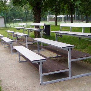 Modulo Tribuna 3 File – Acciaio Zincato a Caldo Ribaltabile – 2 Metri – Seduta Alluminio Modulo Tribuna 3 File – Acciaio Zincato a Caldo Ribaltabile – 2 Metri – Seduta Alluminio