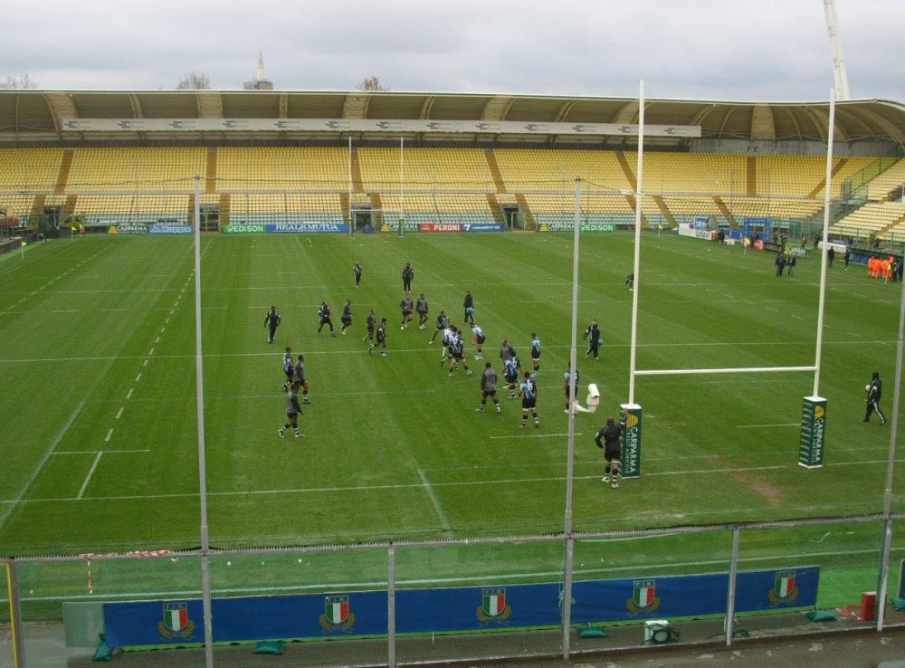 Coppia Pali da Rugby in Alluminio Lega 6005 – Altezza 15m, Profilo Ovale 100x120mm - immagine 2