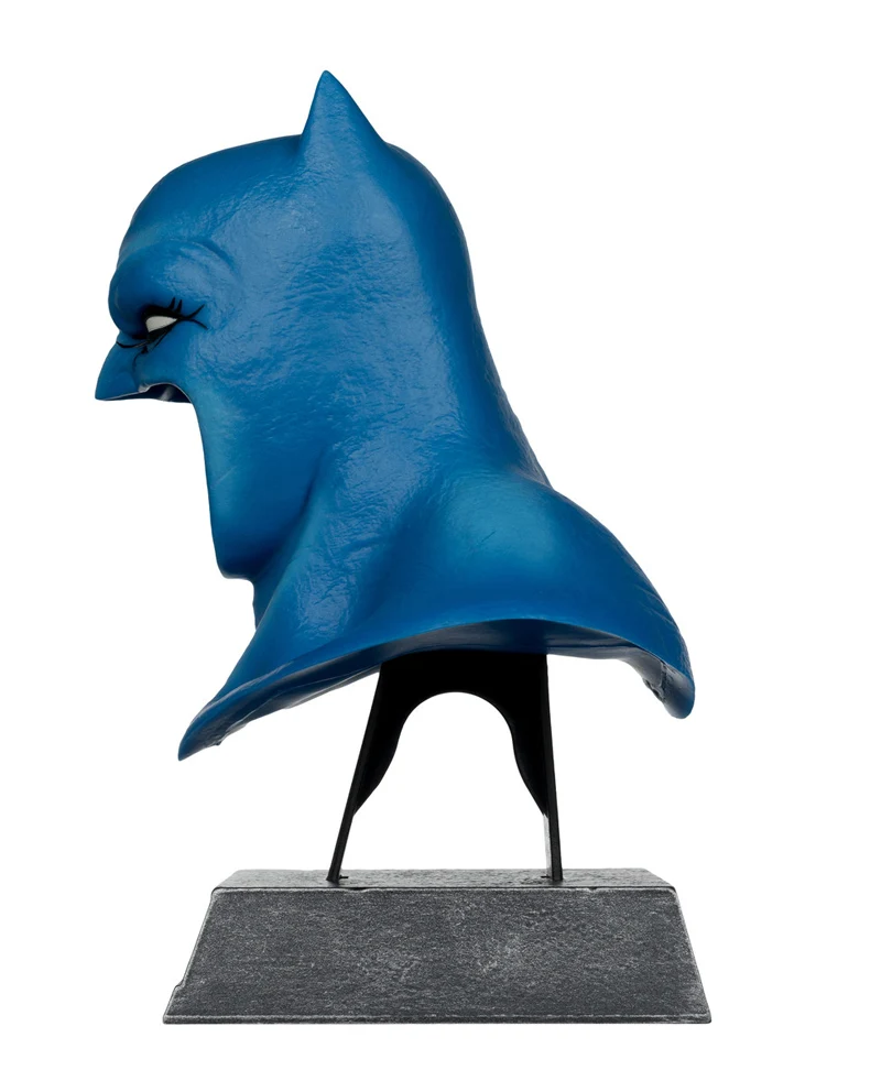 DC Direct Batman 1:3 Cowl Prop Replica Dark Knight Returns - immagine 3