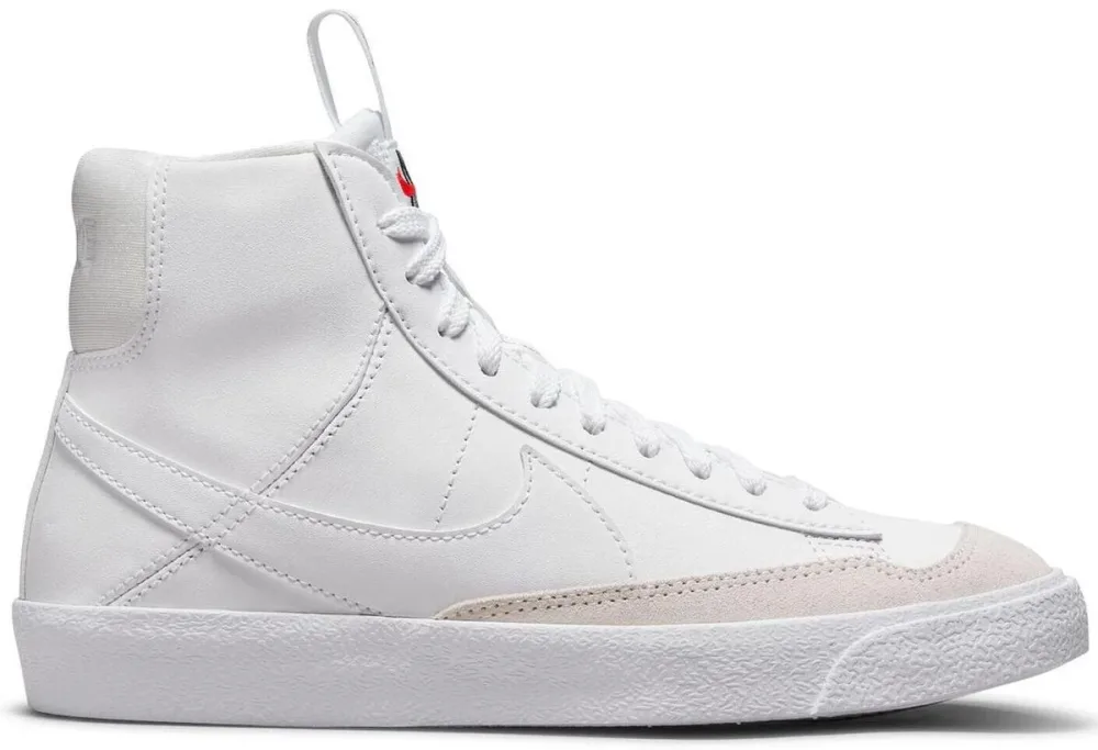 Nike Scarpe Junior Blazer Mid 77 Nike Scarpe Junior Blazer Mid 77